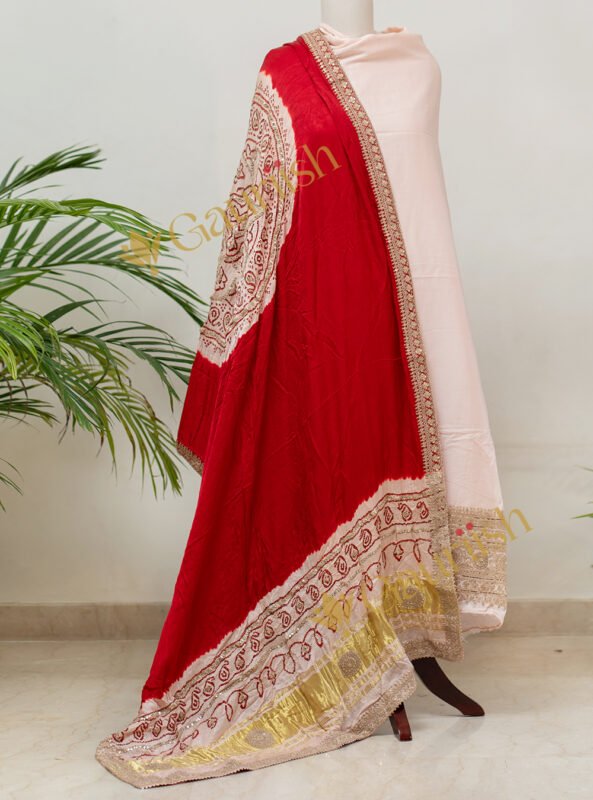 Kurta Set with Tikki Marodi Work